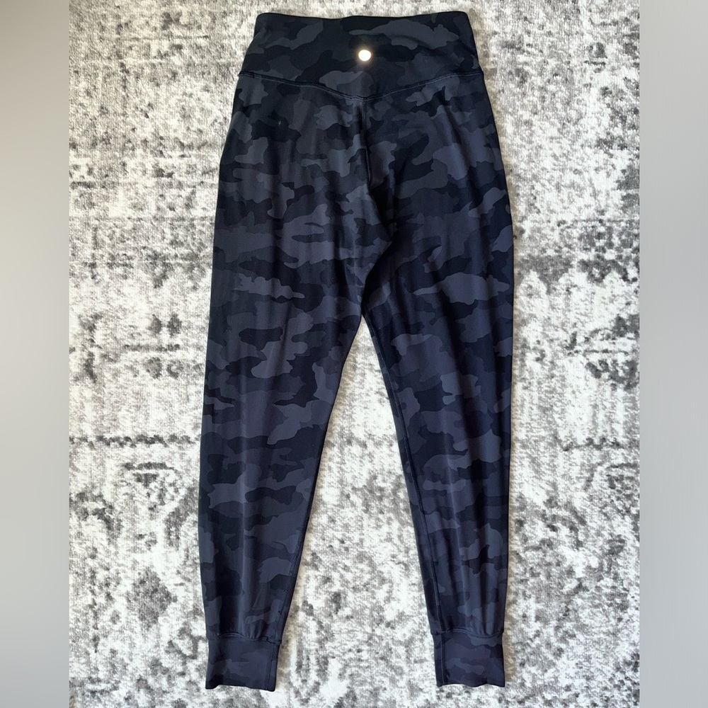 Lululemon Align Jogger 28"
